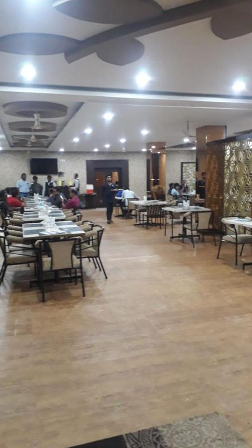 Hotel Bhagirathi Bhawanipatna Kültér fotó
